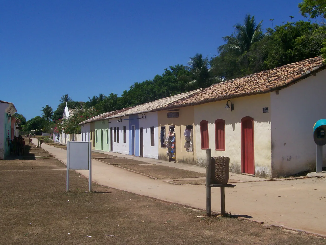 O Centro Histórico também é chamado de Cidade Alta. O local abriga monumentos e as primeiras construções erguidas no Brasil.